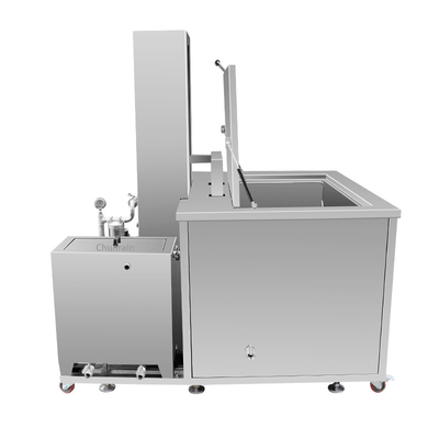 De Ultrasone Reinigingsmachine van de autodienst 540L met Olie het Filtreren en Hydraulische Lift